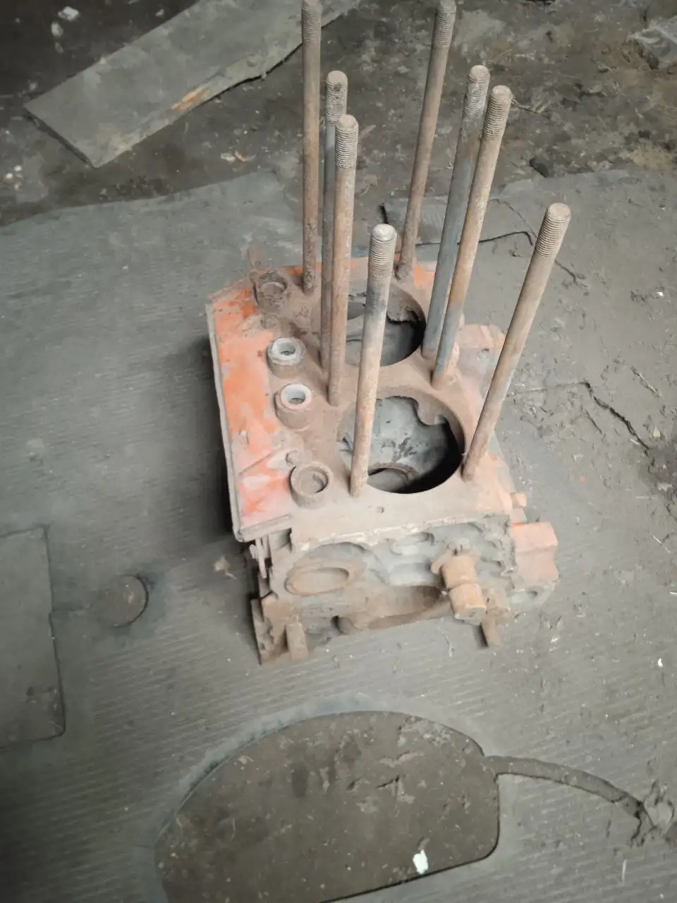 Продажа блока от трактора Т-25/Т-16 и двигателя Д-21 б/у - Запчасти для сельхозтехники (Запчасти) в Ялуторовский район