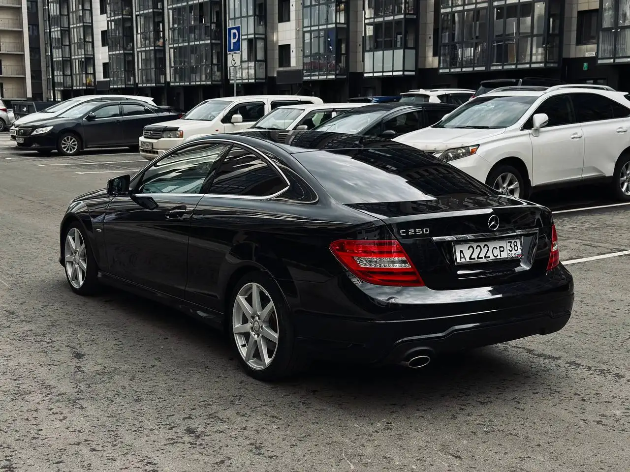 Продам Mercedes C250 2011 года - Авто в Тюмень