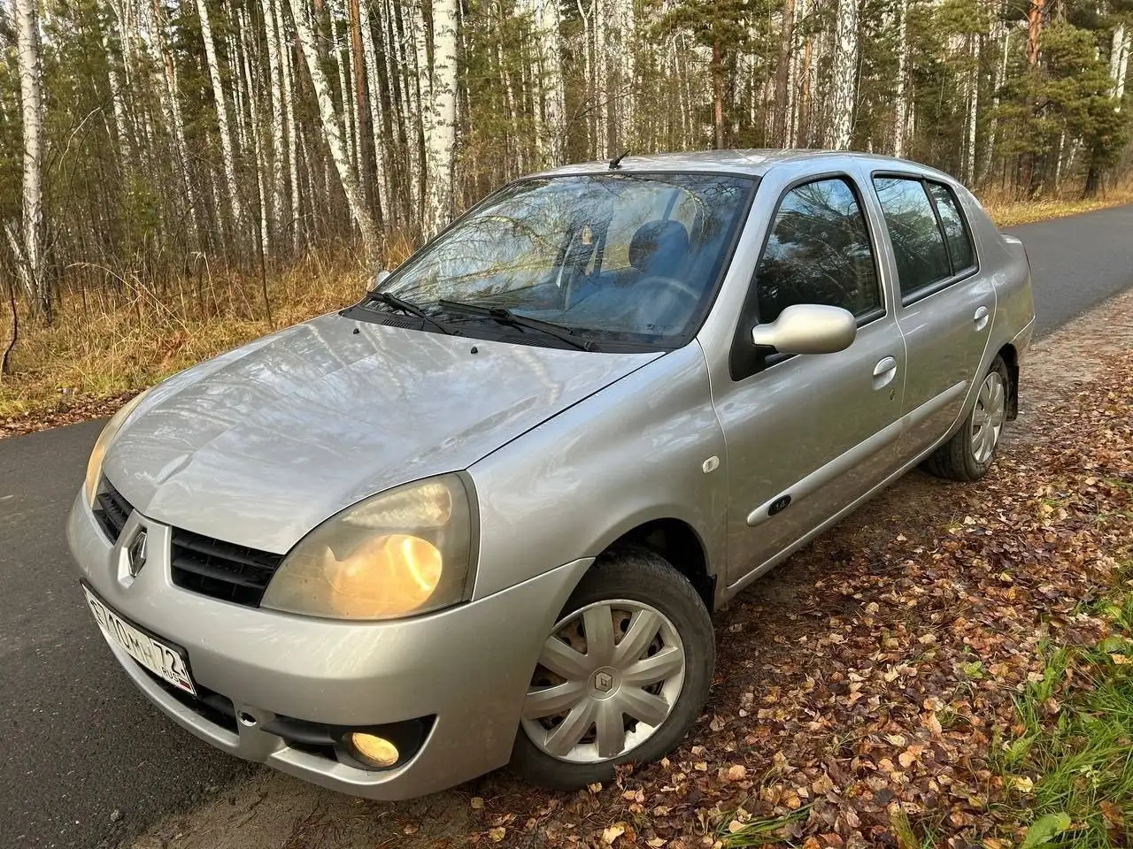 Покупка автомобиля Рено Логан или Символ от собственника - Легковые автомобили (Авто) в Тюмень