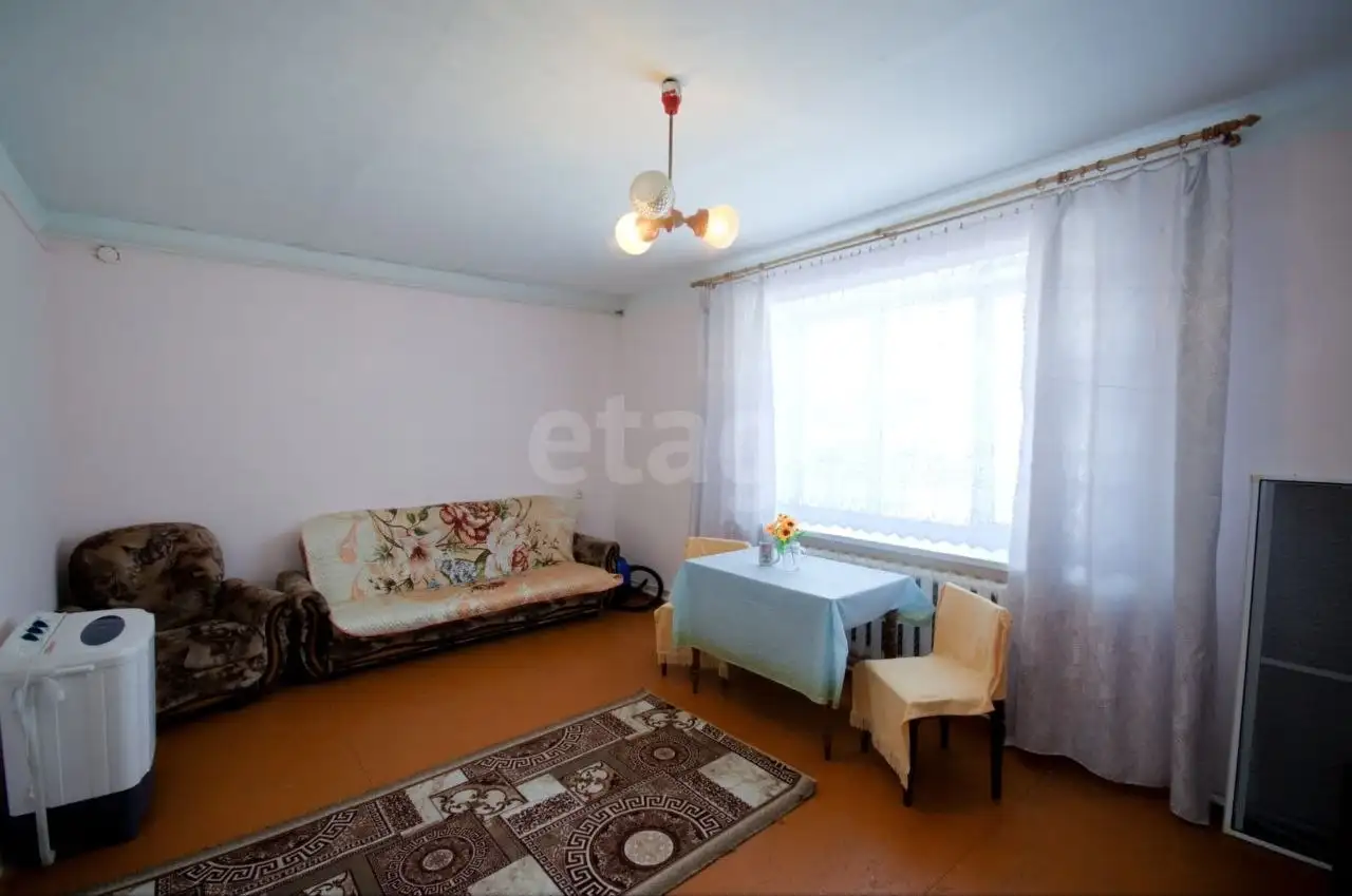 Двухкомнатная квартира 39,1 м² в Заводоуковске с участком и баней - Квартиры (Недвижимость) в Заводоуковск