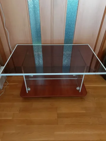 Журнальный стеклянный стол - Текстиль для дома в Тюмень