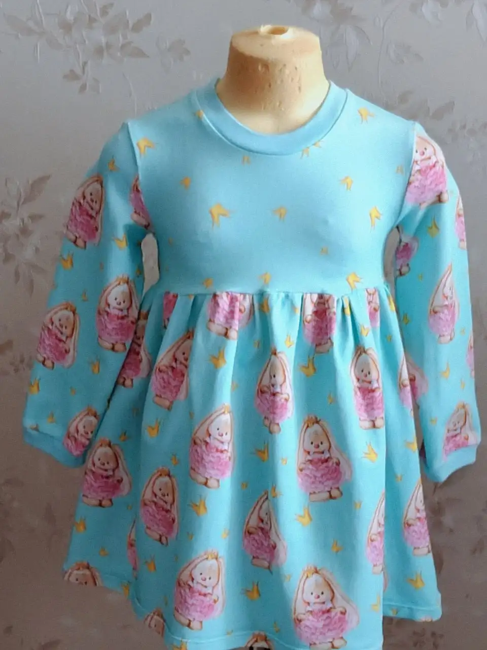 Детская зимняя одежда и обувь - Одежда (Товары для детей) в Тюмень