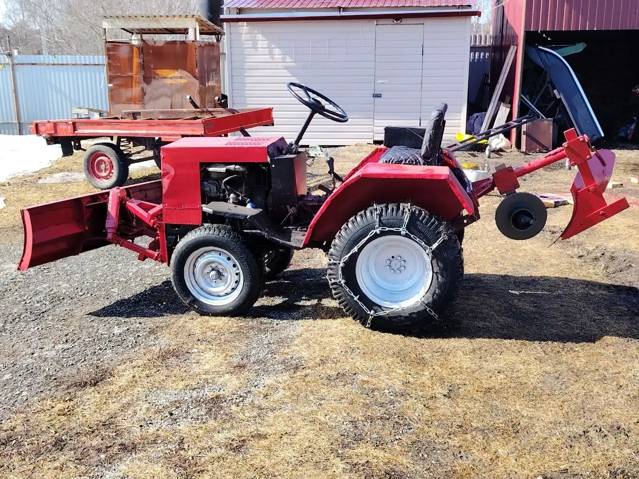 Продам минитрактор КМЗ 012 с гидравликой и навесным оборудованием - Сельхозтехника (Запчасти) в Заводоуковск