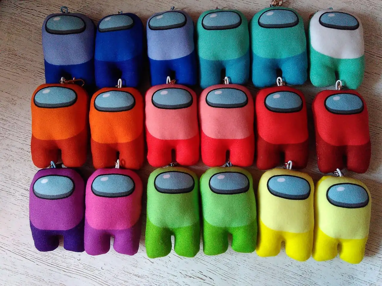 Ручные мягкие игрушки и брелки к праздникам - Рукоделие и хендмейд (Хобби и отдых) в Тюмень