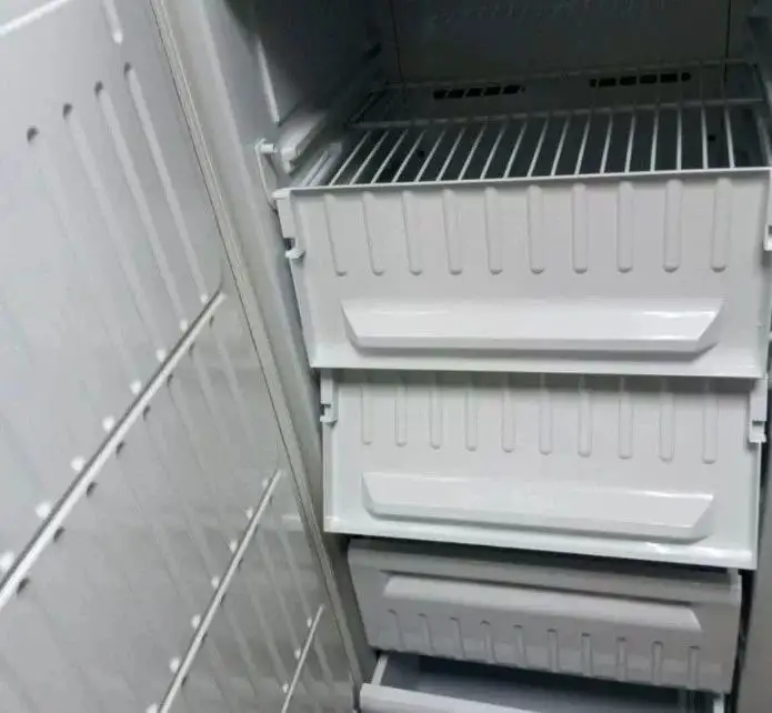 Продам морозильную камеру система ноу фрост - Бытовая техника (Для дома и дачи) в Тюмень