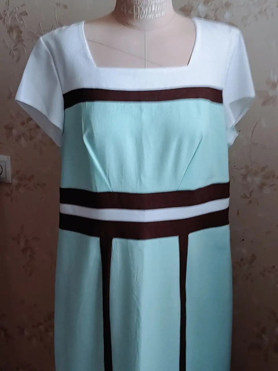 Продажа одежды: платье, кардиган, футболки - Женская одежда (Одежда) в Тюмень