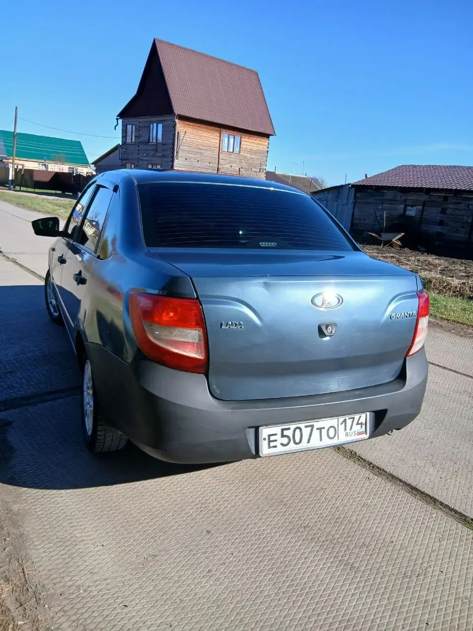 Лада Гранта 2015 - Авто в Голышманово