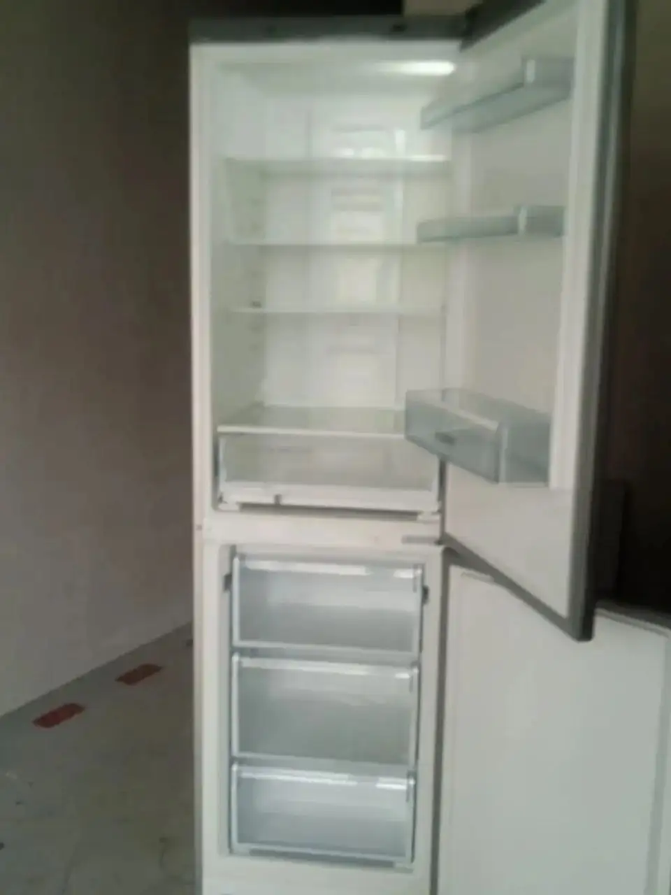Продам холодильник Бош 2х метровый - Холодильники (Электроника) в Тюмень