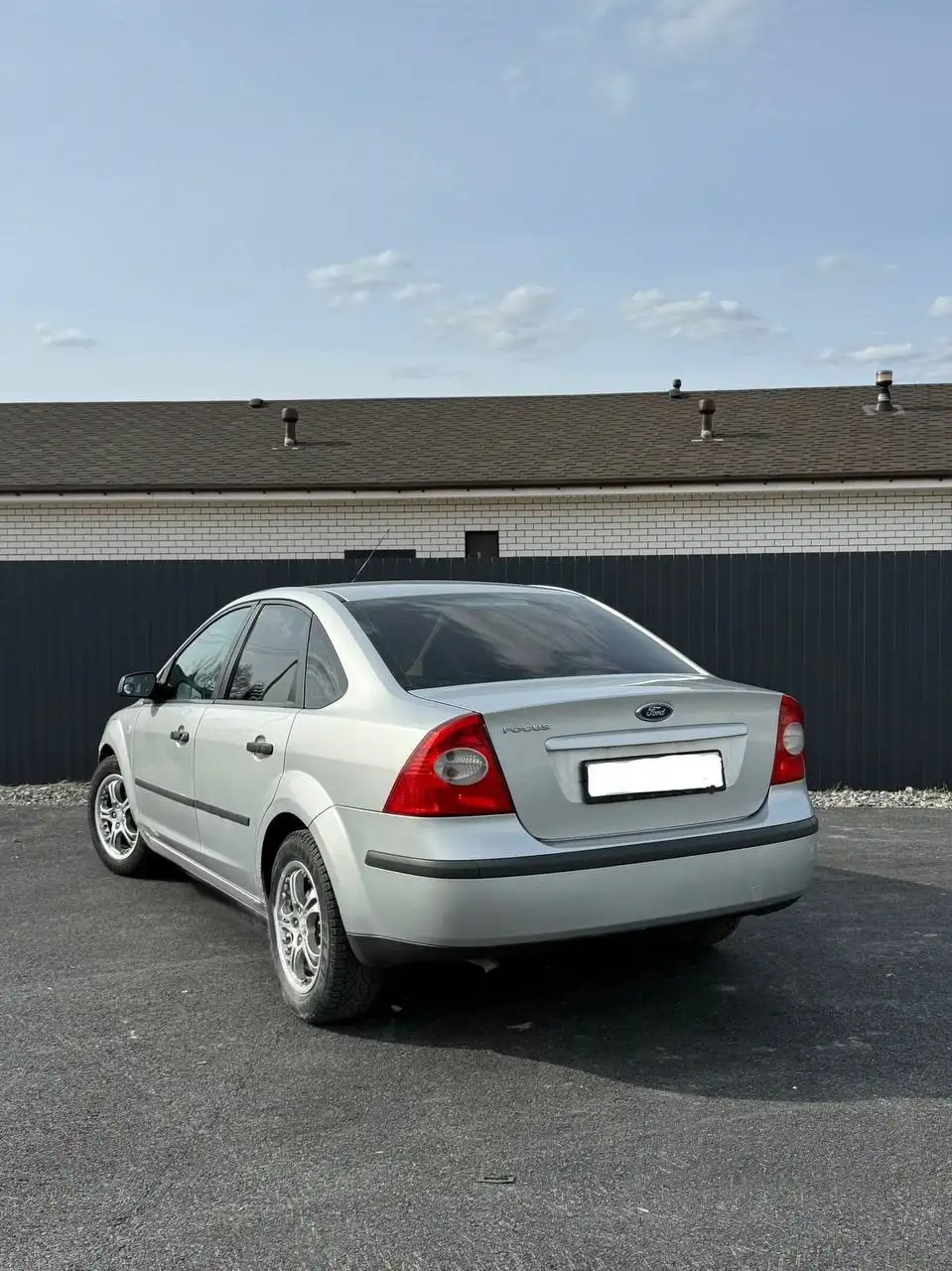 Ford Focus 1.4 MT 2006 - продажа - Легковые автомобили (Авто) в Тюмень