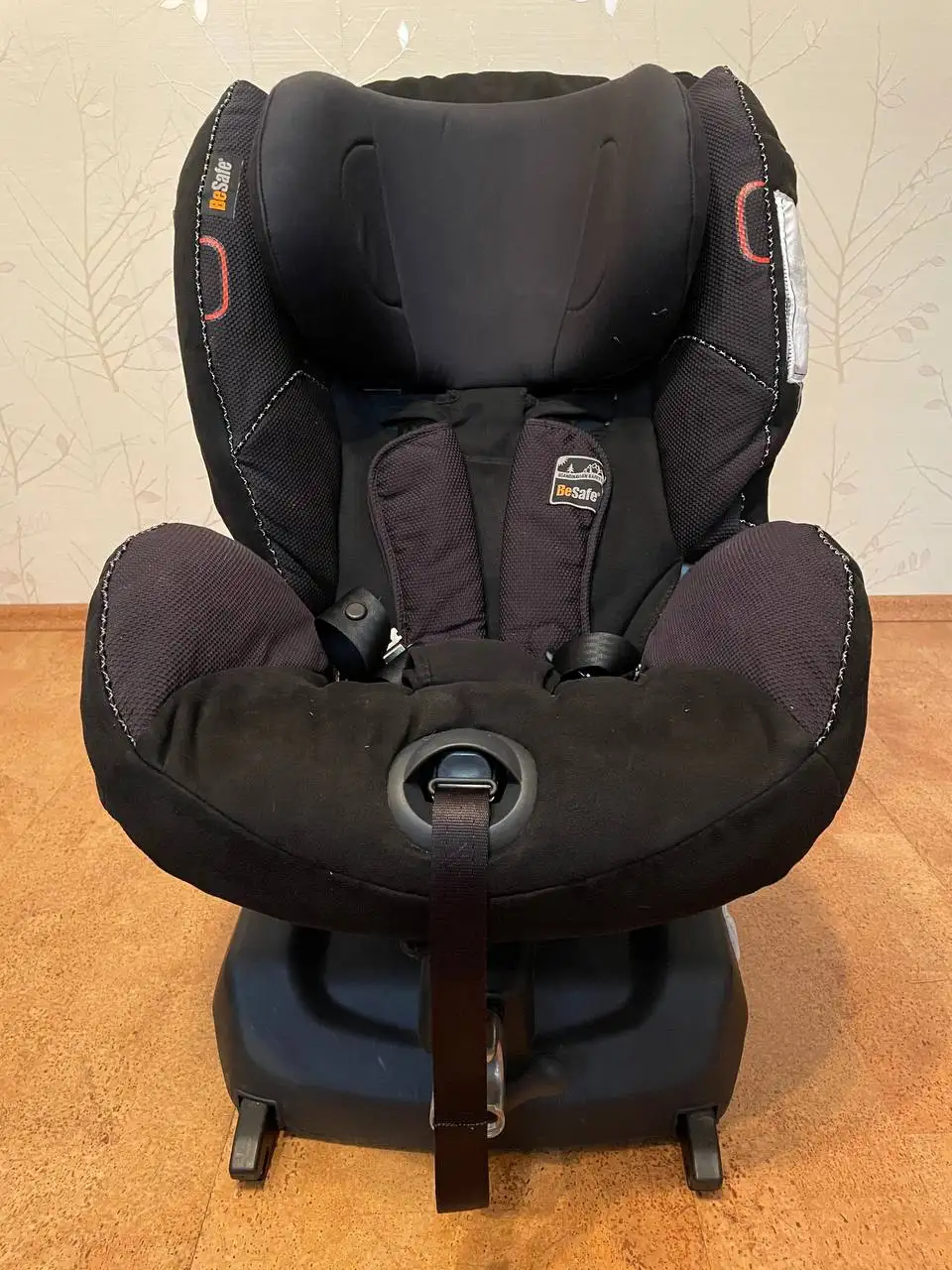 Детское автокресло BeSafe с ISOFIX - Автокресла (Товары для детей) в Люберцы