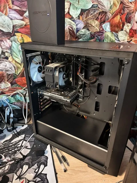 Продаю надежный ПК: i3-12100F, GTX 1650, 16 ГБ DDR4 - Игровые приставки в Люберцы