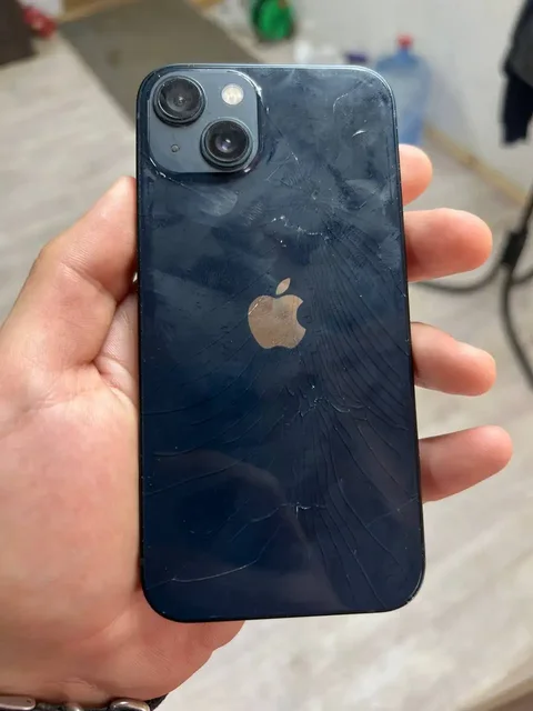 iPhone 13 128GB с дефектом - Пылесосы в Люберцы