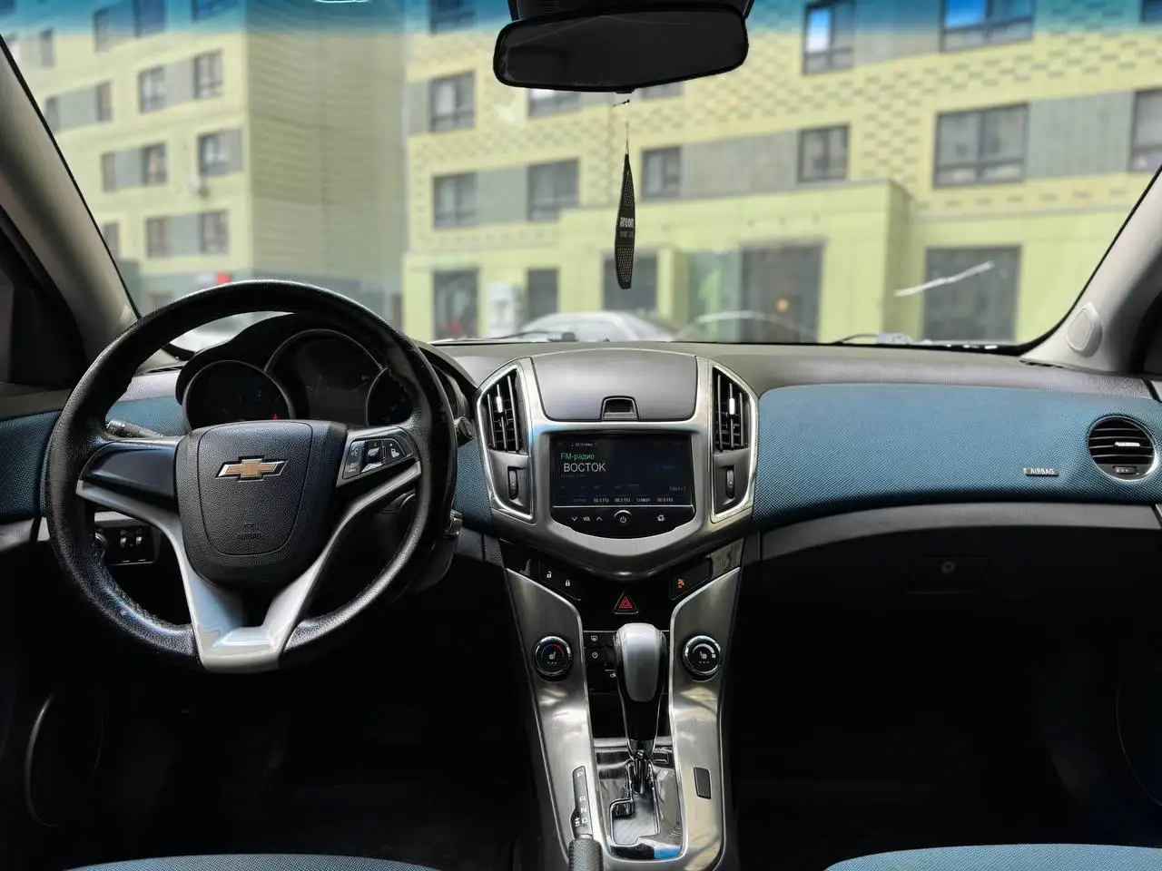 Шевролет Круз 2013, автомат, торг - Легковые автомобили (Авто) в Москва
