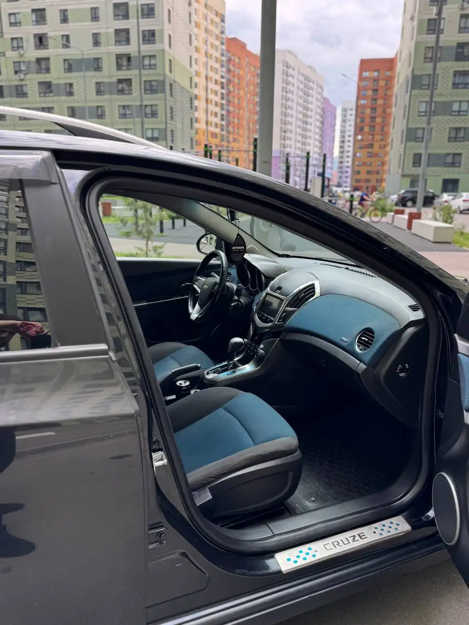 Шевролет Круз 2013, автомат, торг - Легковые автомобили (Авто) в Москва