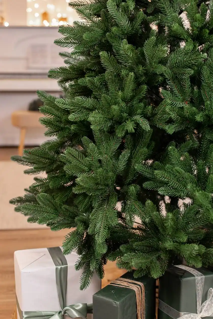 Продажа литых ёлок