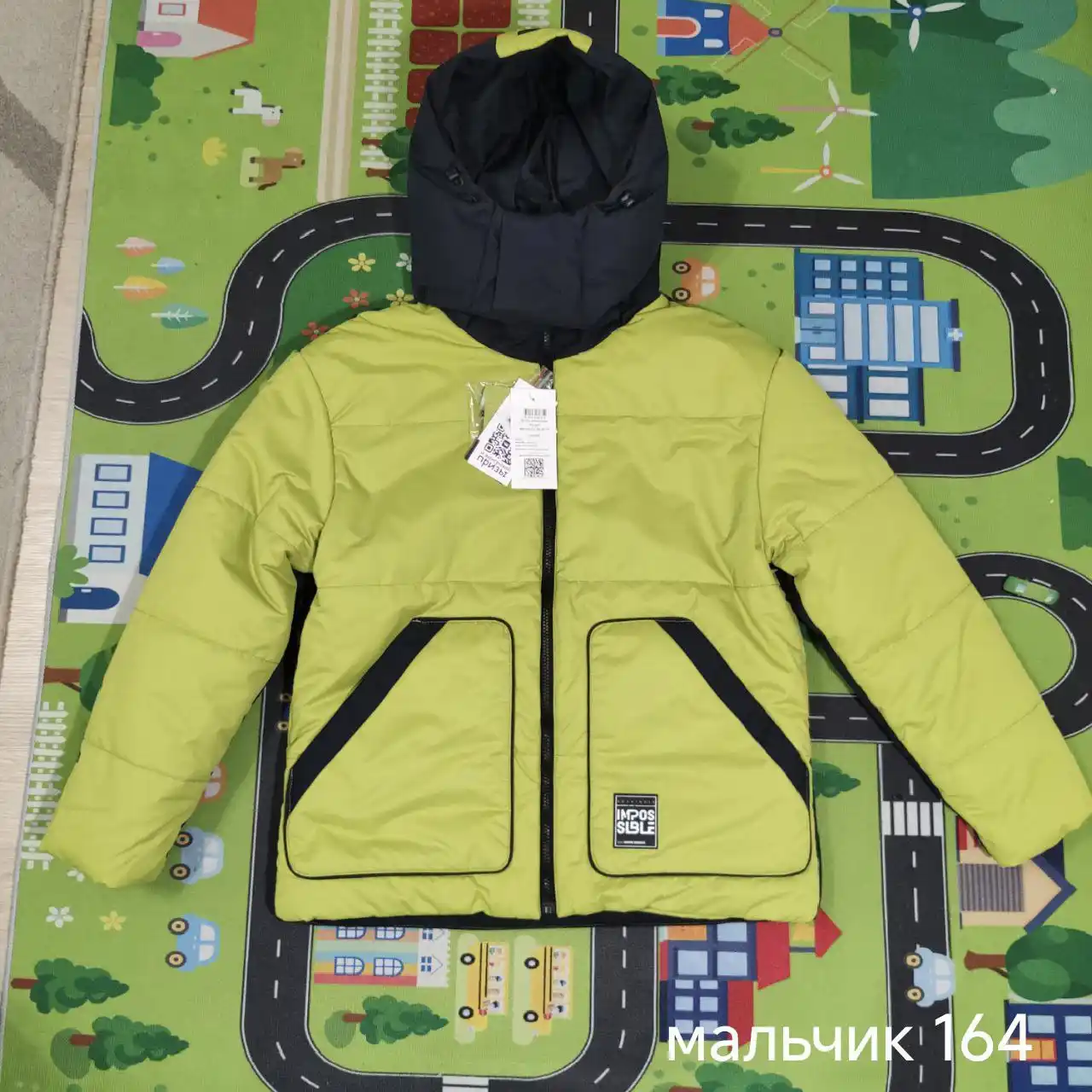 Зимний комбинезон и комплект 98 размера