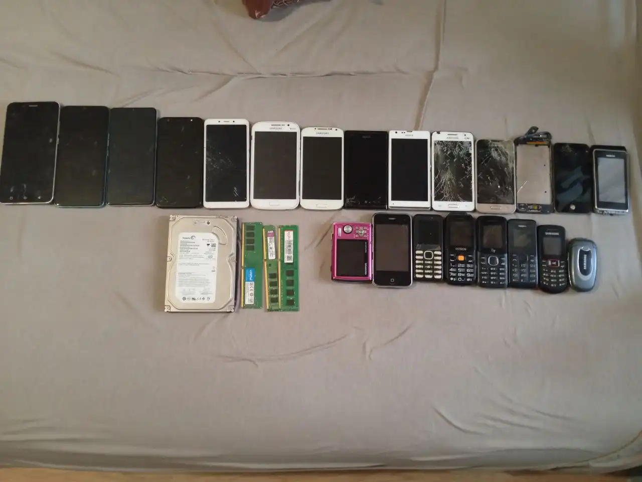 Продажа множества техники