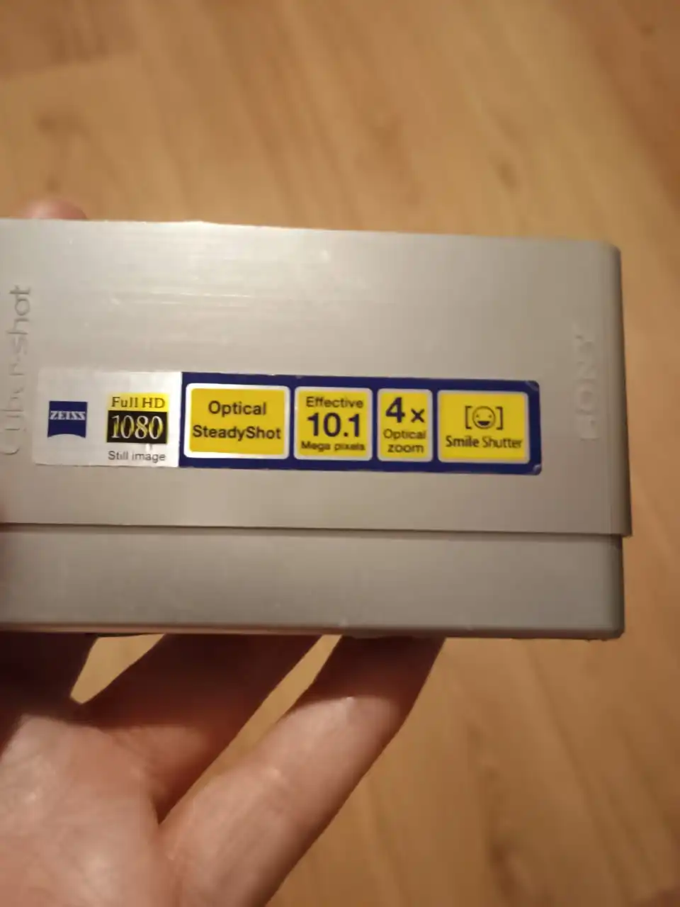 Продам цифровые компактные фотоаппараты Sony