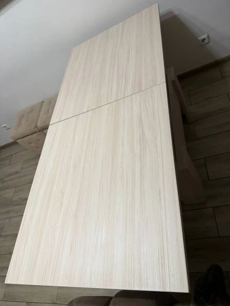 Стол раздвижной квадратный новый