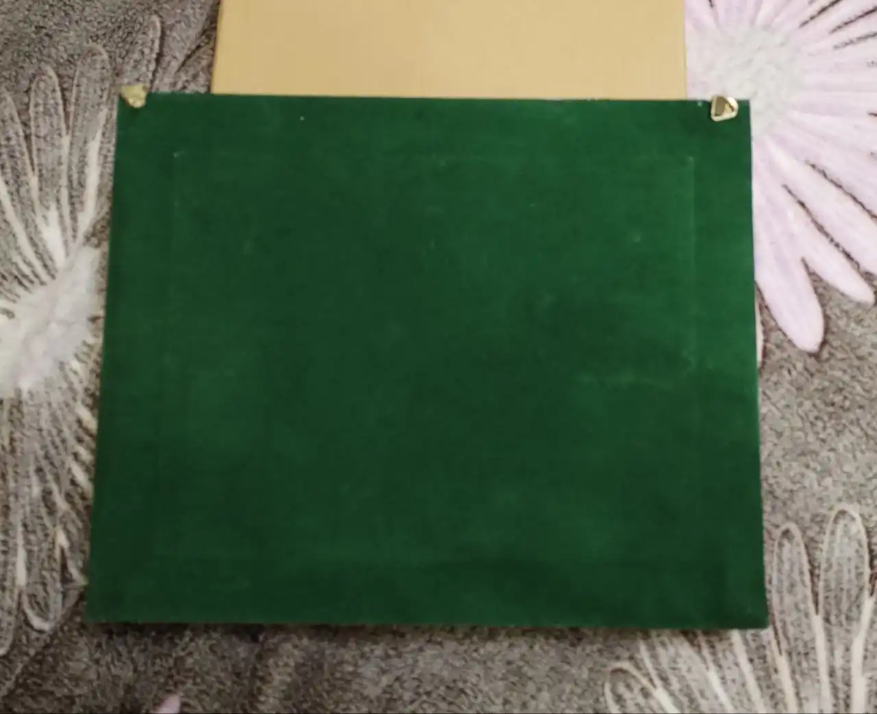 Ключница в прихожую новая бежевая