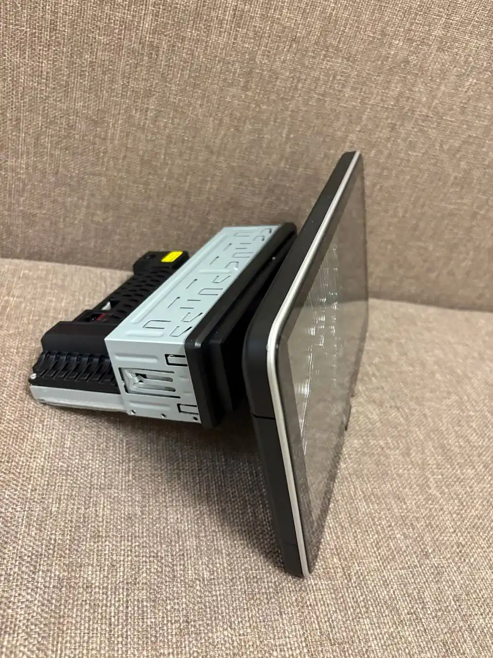 Автомагнитола BOS-MINI BOS T115XZ под ремонт