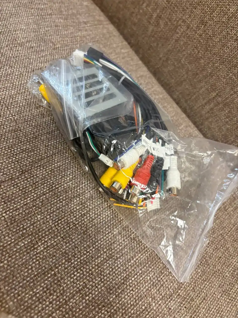 Автомагнитола BOS-MINI BOS T115XZ под ремонт