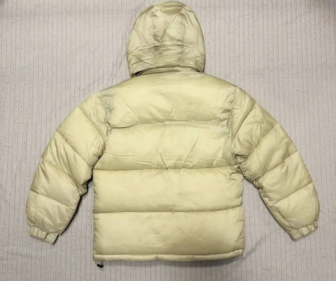 Продажа зимней куртки