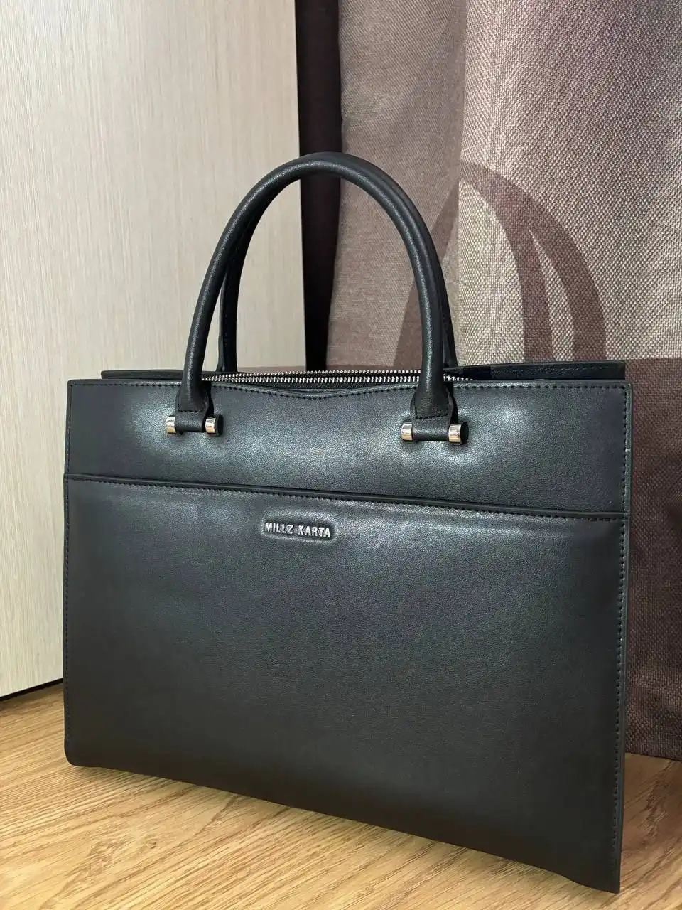 Сумка новая, не подходит по стилю