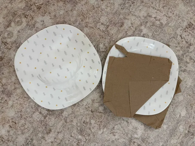 Новые новогодние тарелки стеклокерамика 4 шт, 27см - Для дома и дачи в Люберцы