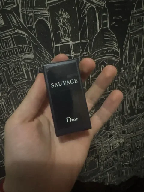 Оригинальные товары: духи, чехлы и коробки для iPhone 13 - Электроника в Люберцы