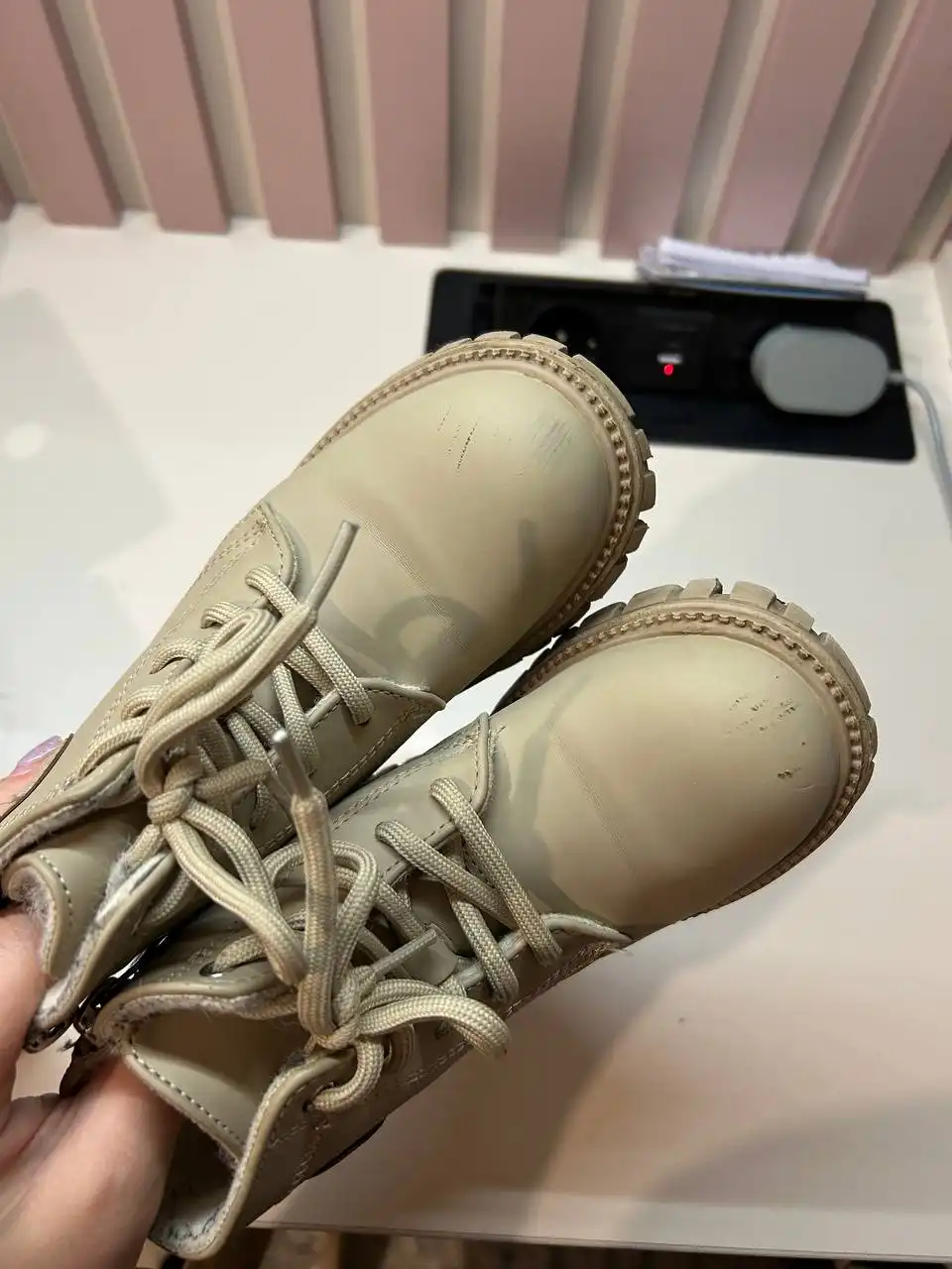 Детская и взрослая одежда и обувь