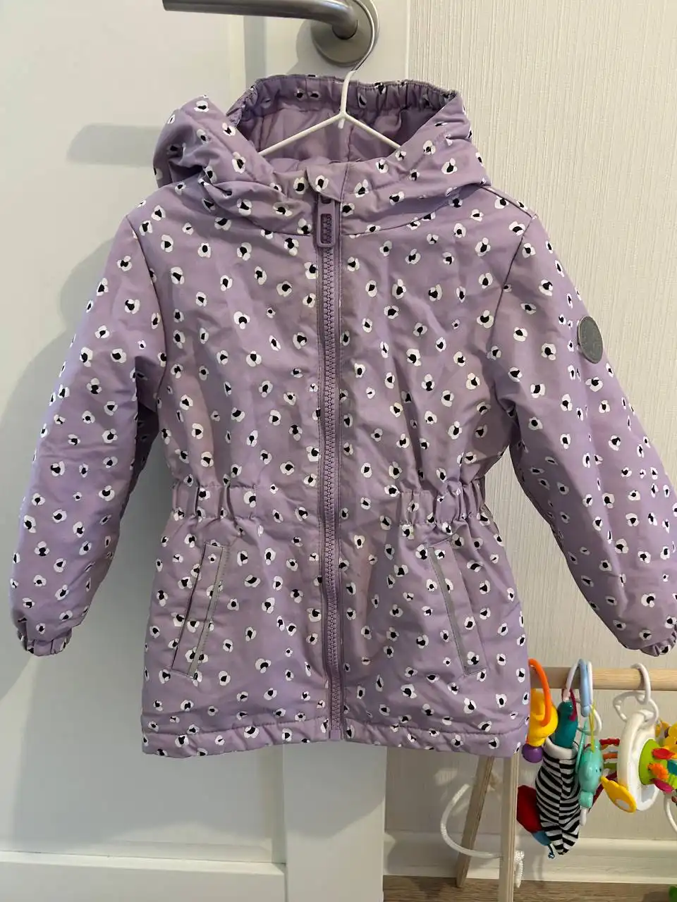 Детская и взрослая одежда и обувь