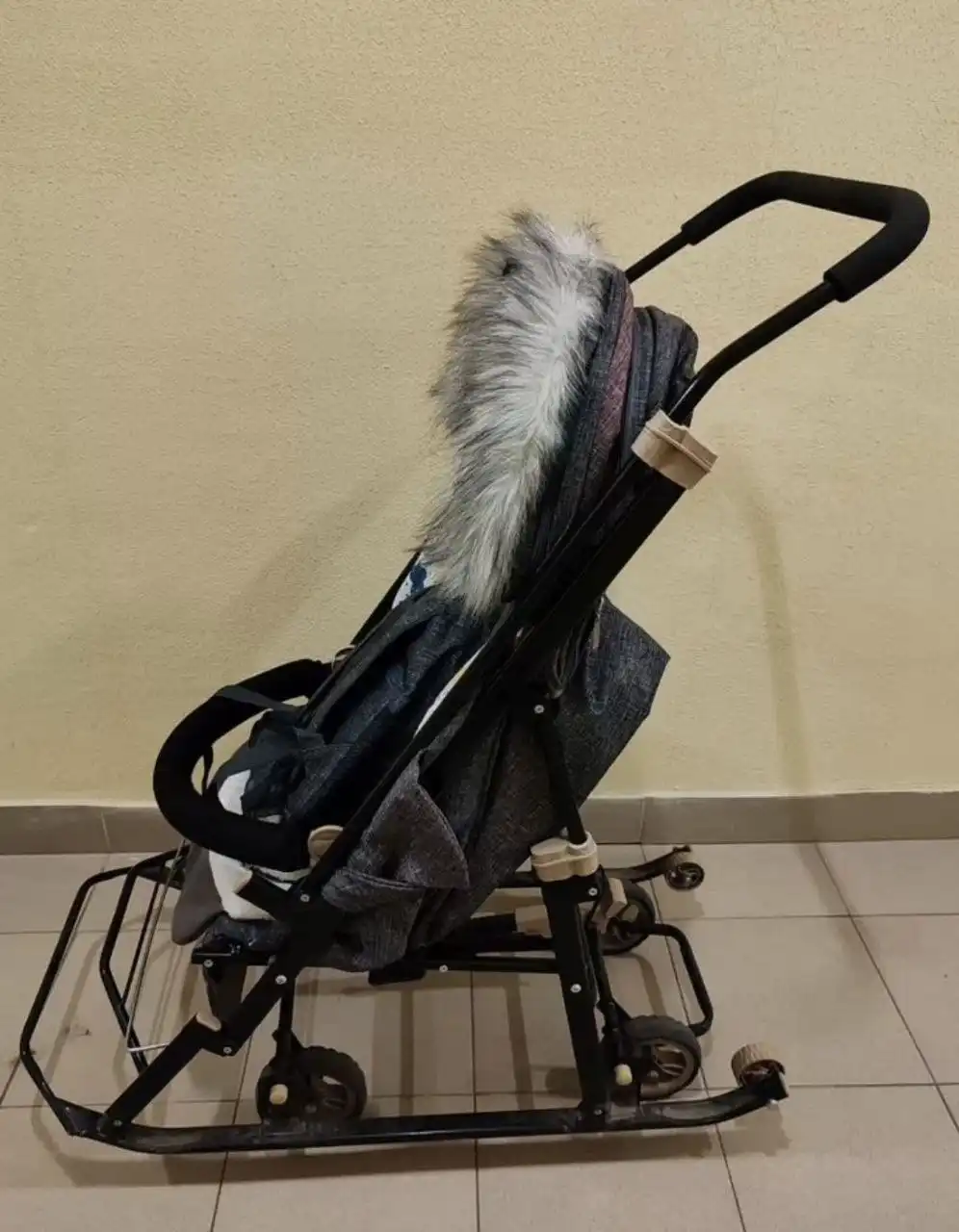 Санки-коляска с аксессуарами