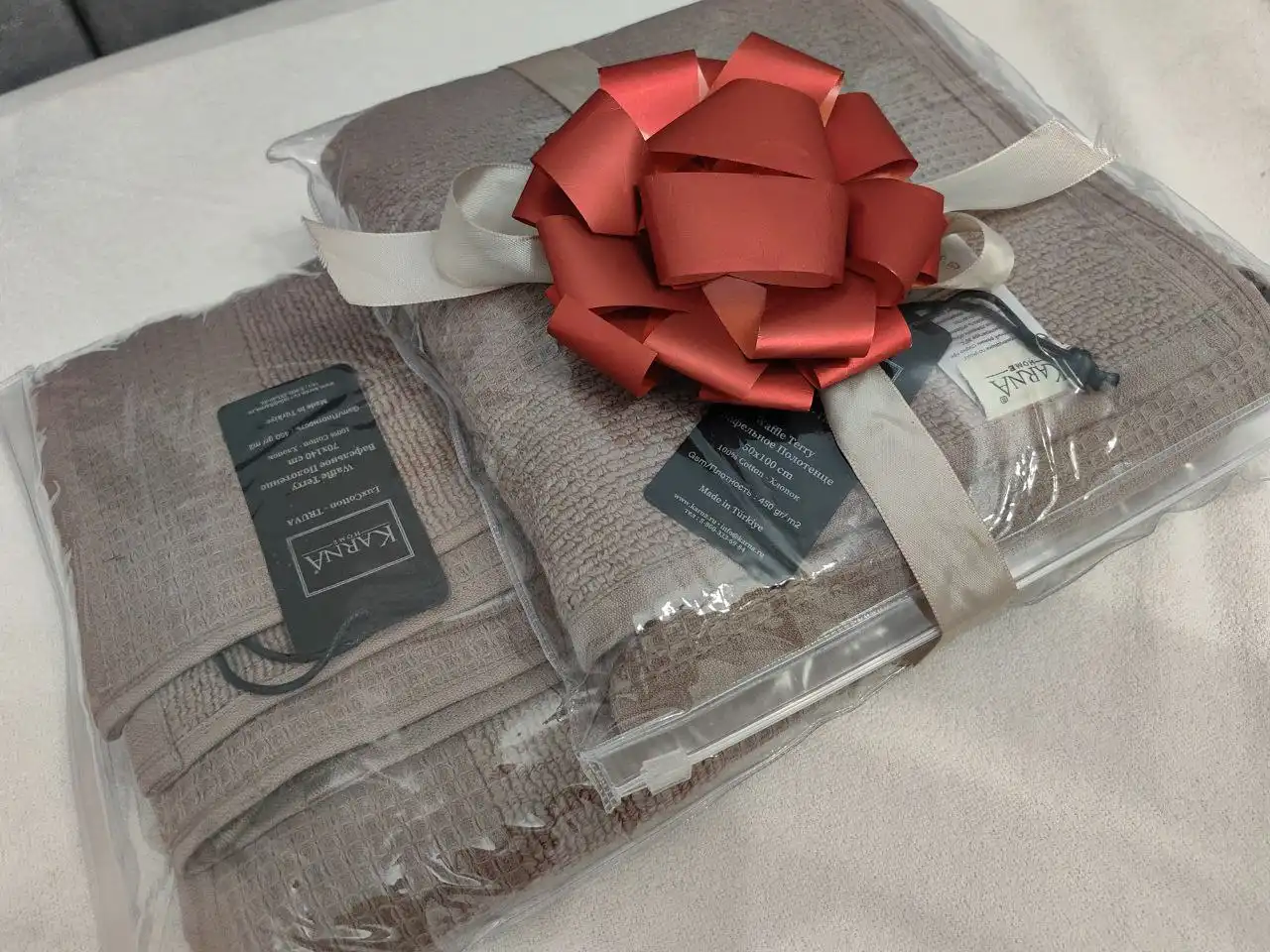 Продам новый набор полотенцев