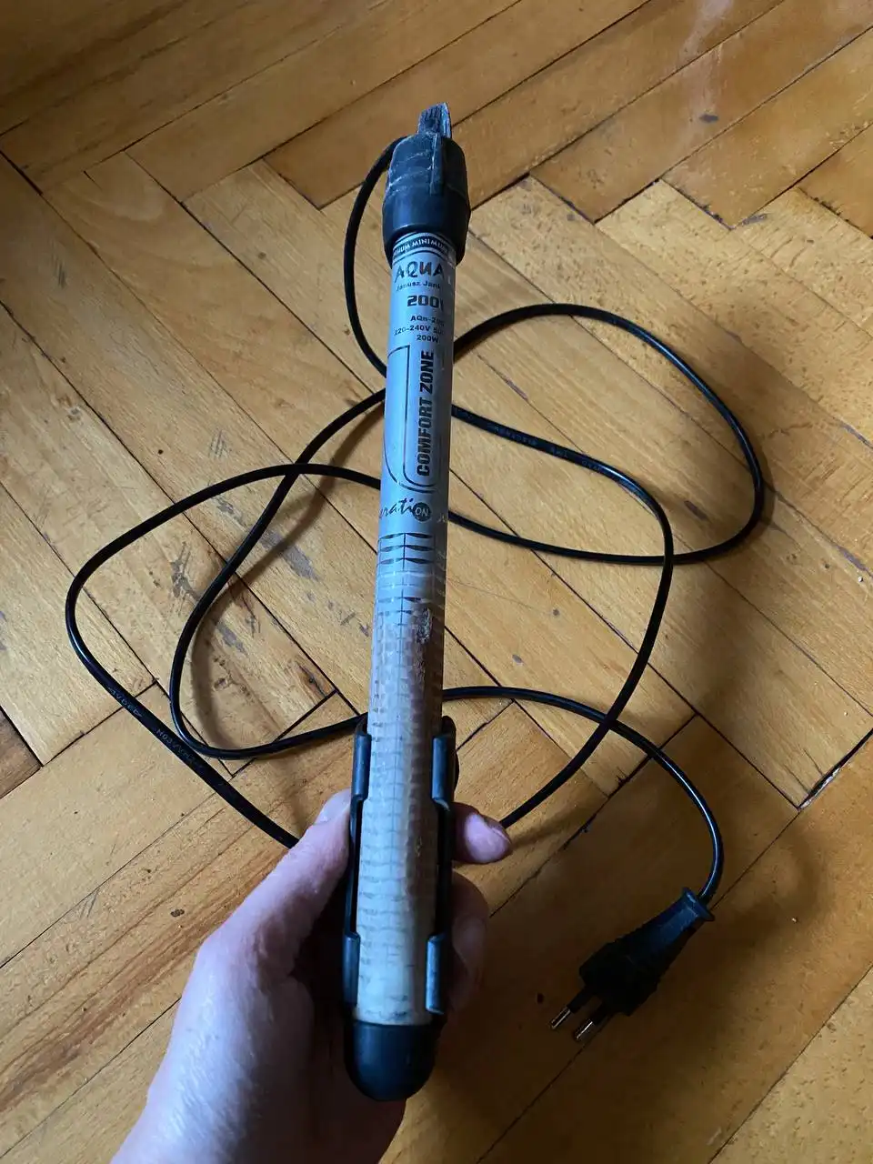 Аквариумные принадлежности и оборудование