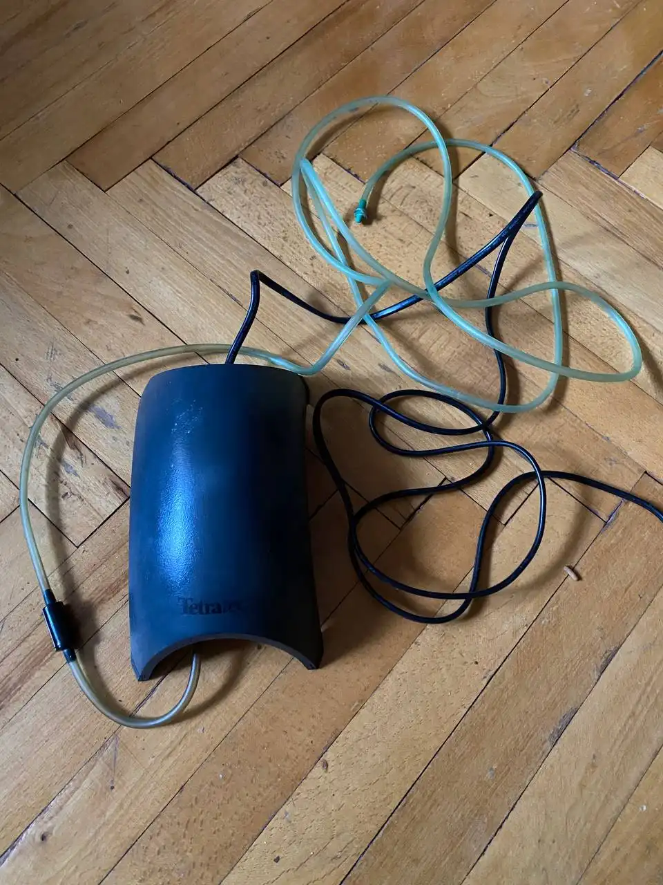 Аквариумные принадлежности и оборудование