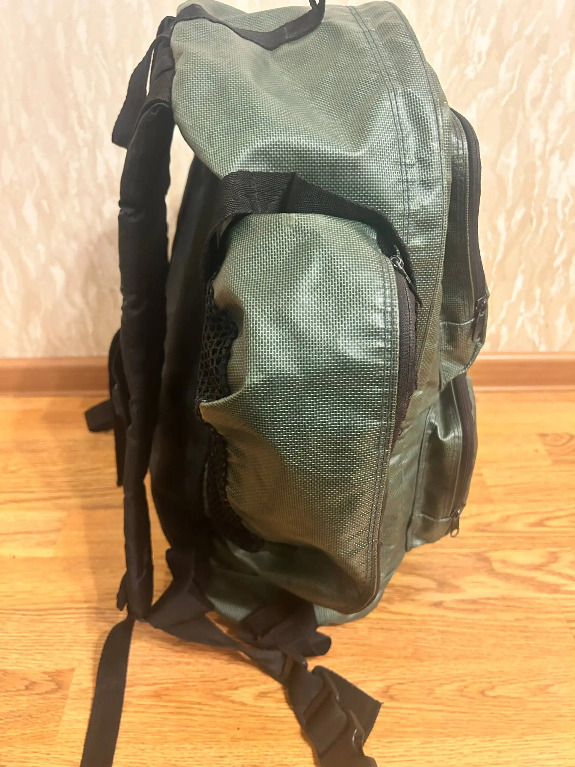 Продам рюкзак Sage для рыбалки