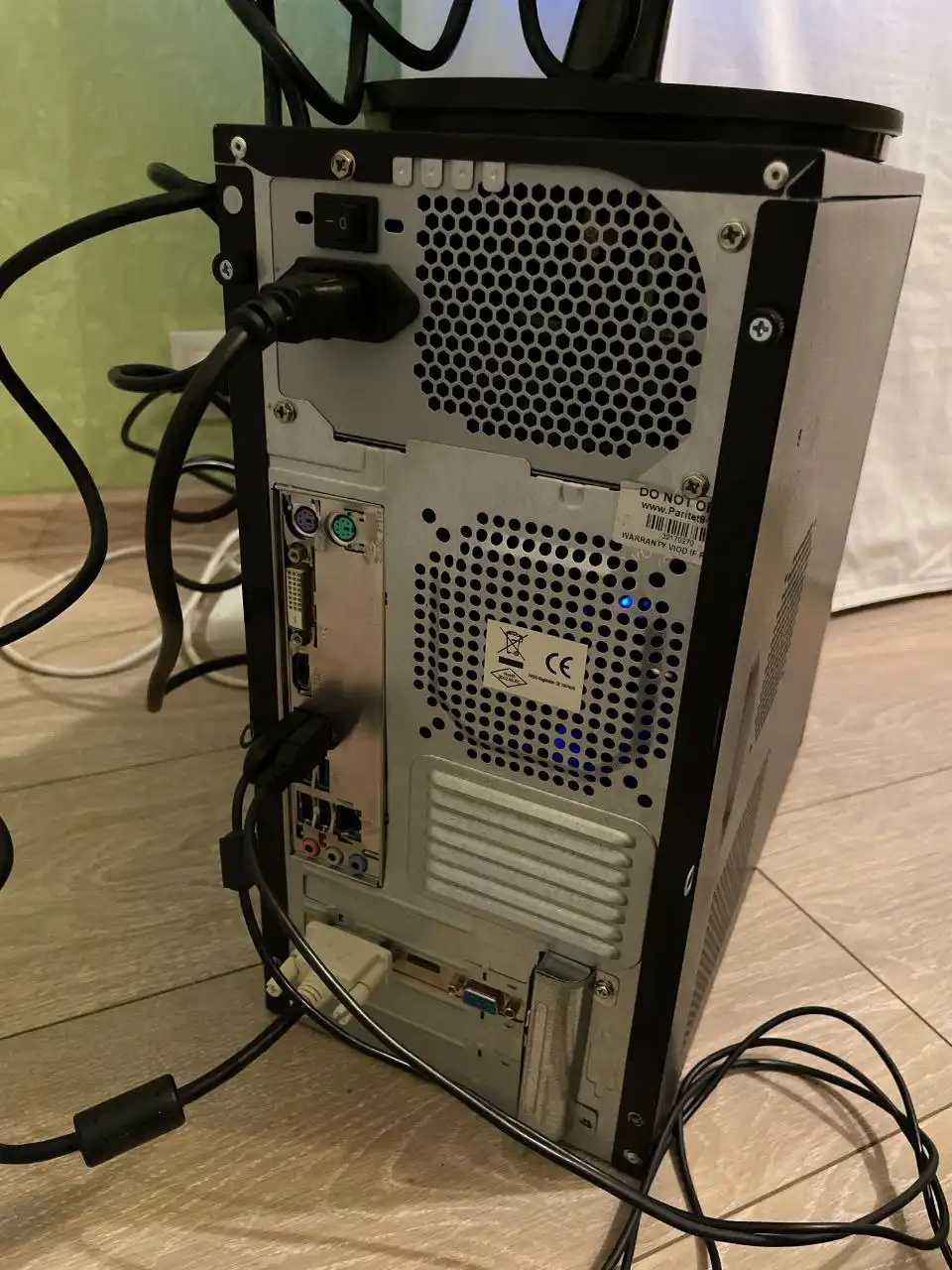 Продам компьютер с монитором ASUS