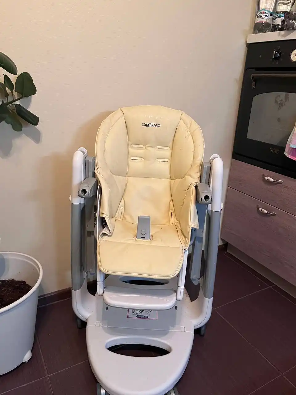 Детское кресло Tatamia б/у