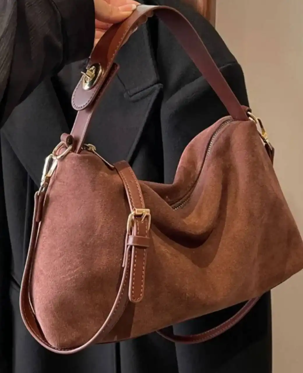 Новые сумки распродажа остатков магазина