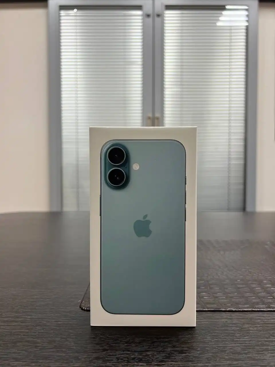 Айфон 16 128 ГБ с двумя SIM