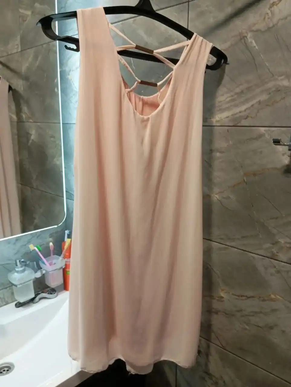 Детское нарядное платье на девочку