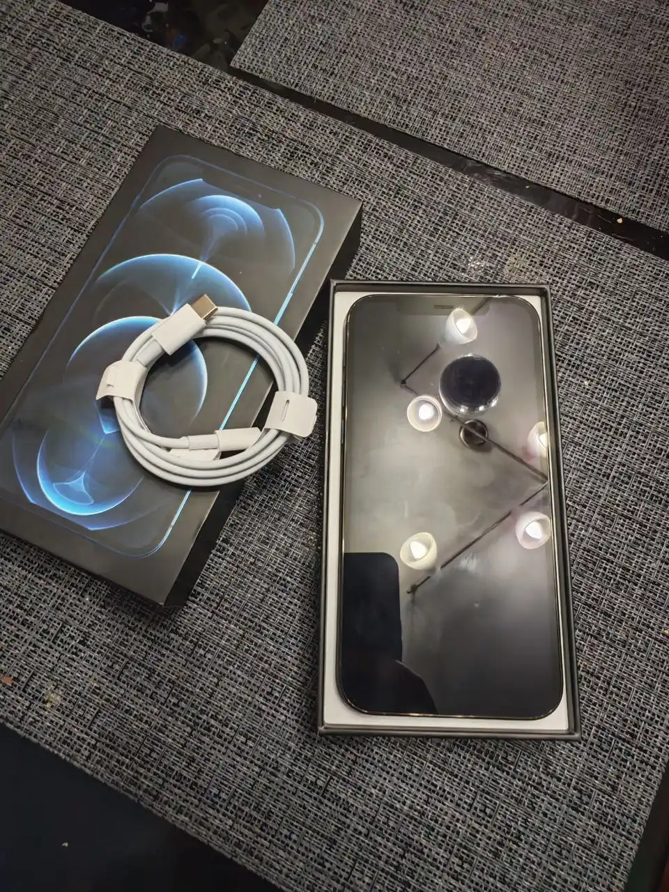 Айфон 12 про 512гб в идеальном состоянии