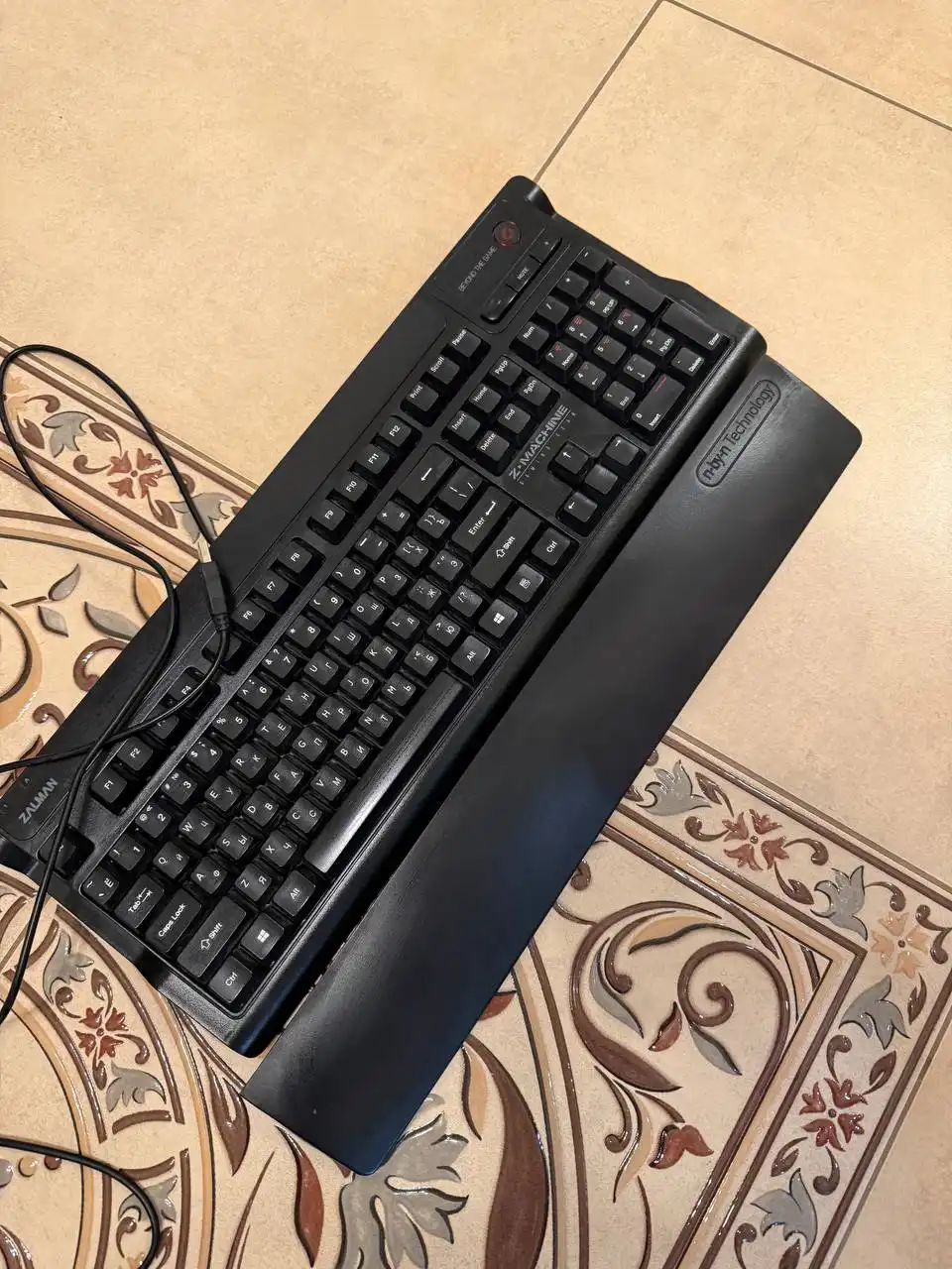 Игровая клавиатура Zalman ZM-K600S