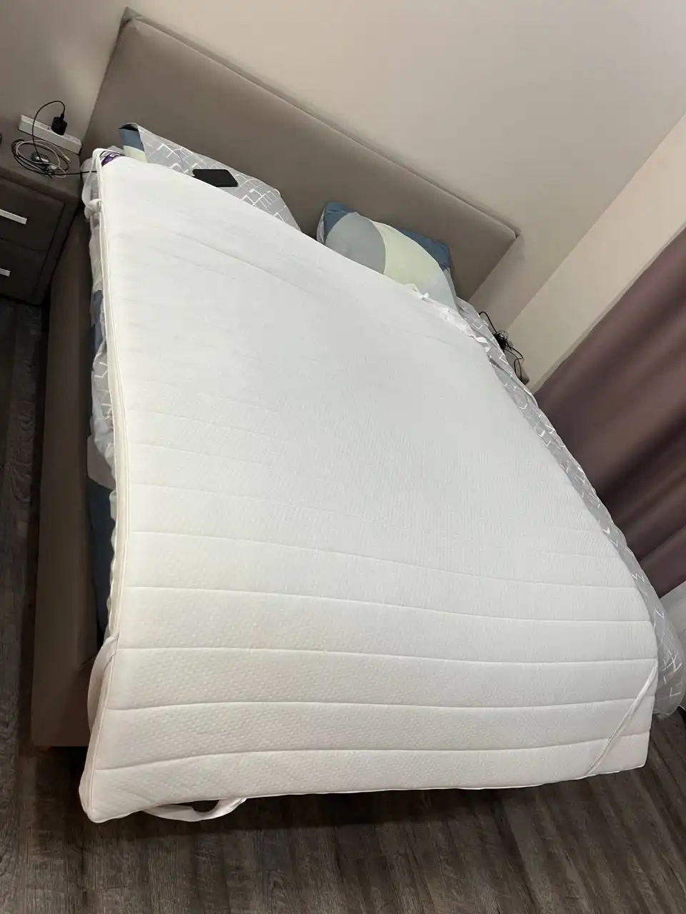 Продам новый матрас-топпер 160x200 в чехле