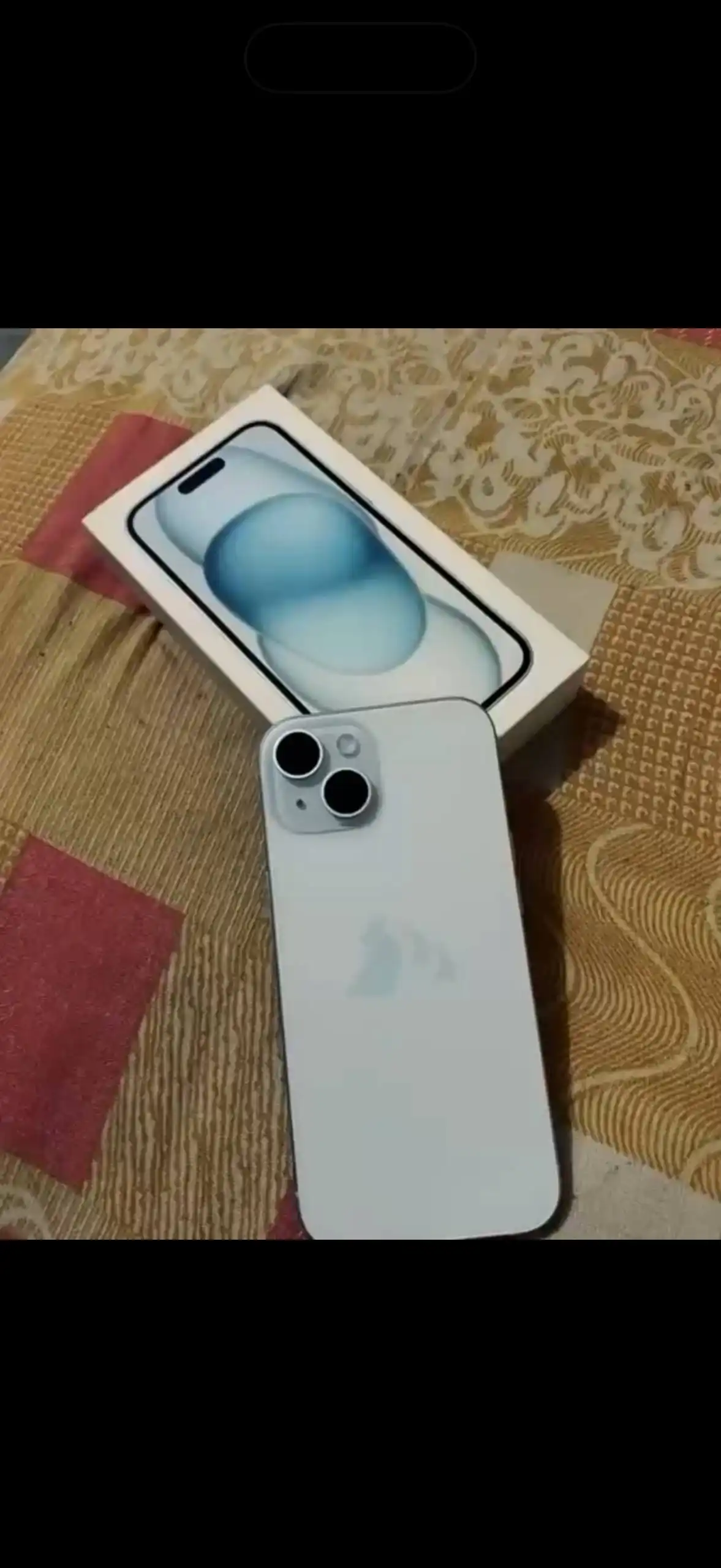 Продам айфон 15 256гб