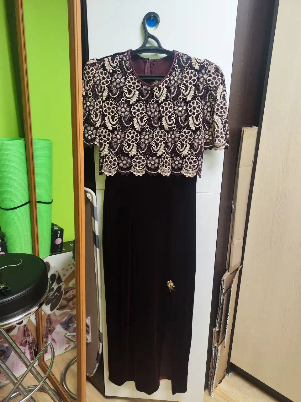 Вечернее платье бордового цвета под бархат размер 48