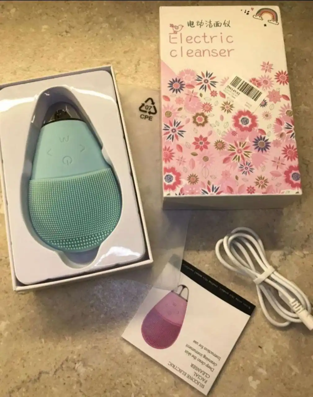 Электрическая щётка для лица