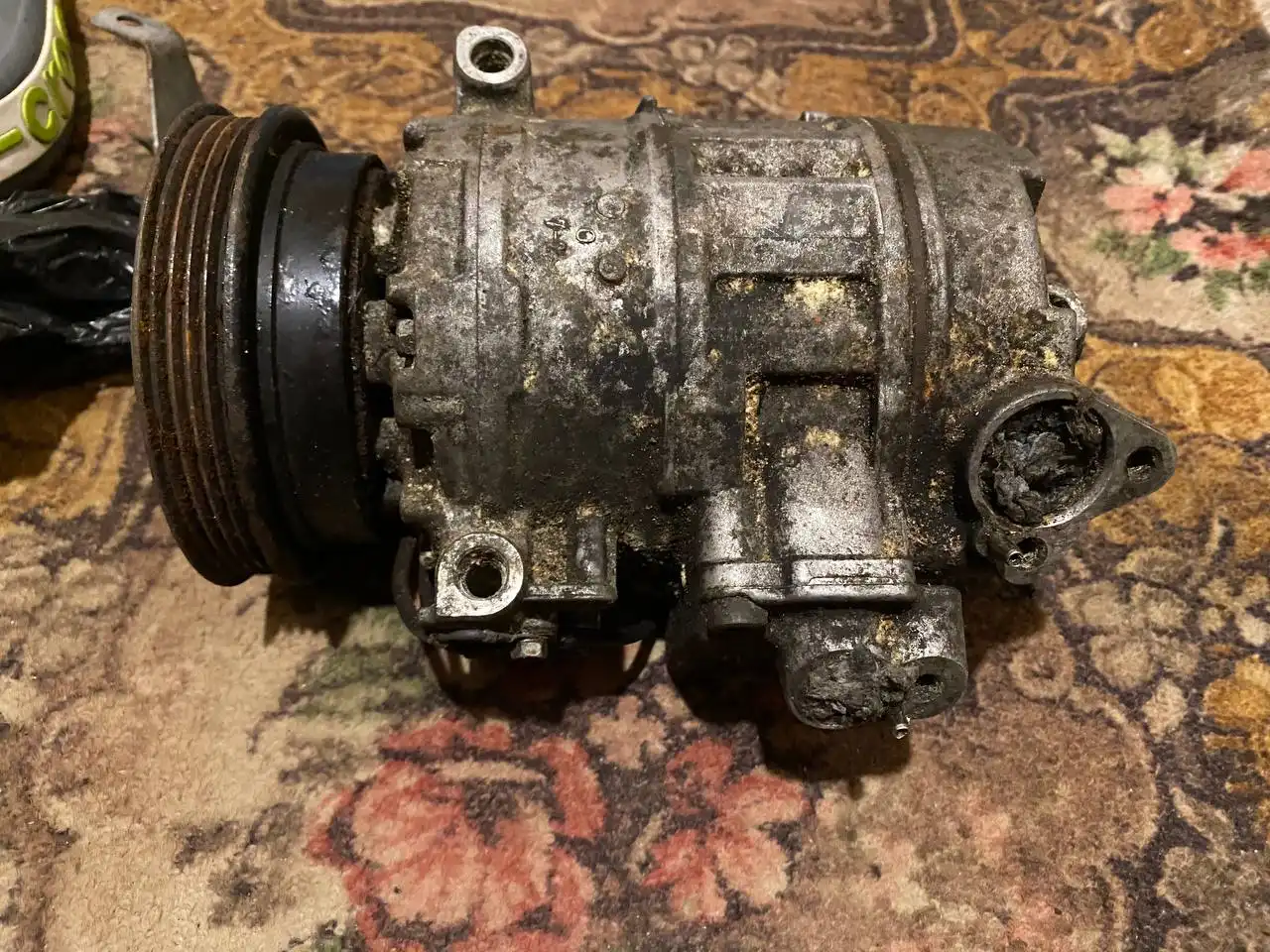 Компрессор кондиционера Volkswagen Passat B5 plus