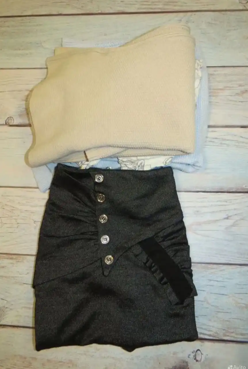 Женские вещи (б/у) пакетом: джемперы, блузка, юбка